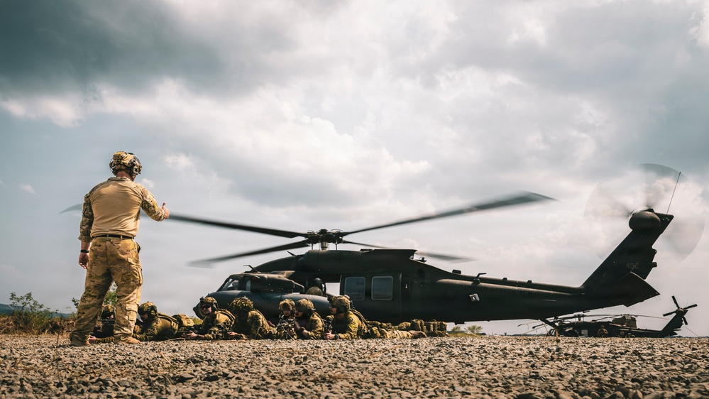 Balikatan 2026: Australian Partner Forces Participate in Black Hawk Cold-load Training