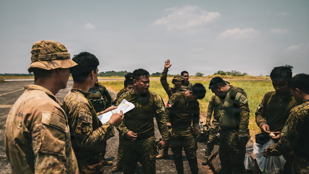 Balikatan 2026: U.S. Army conducts Long Range Maritime Air Assault in northern Philippine islands