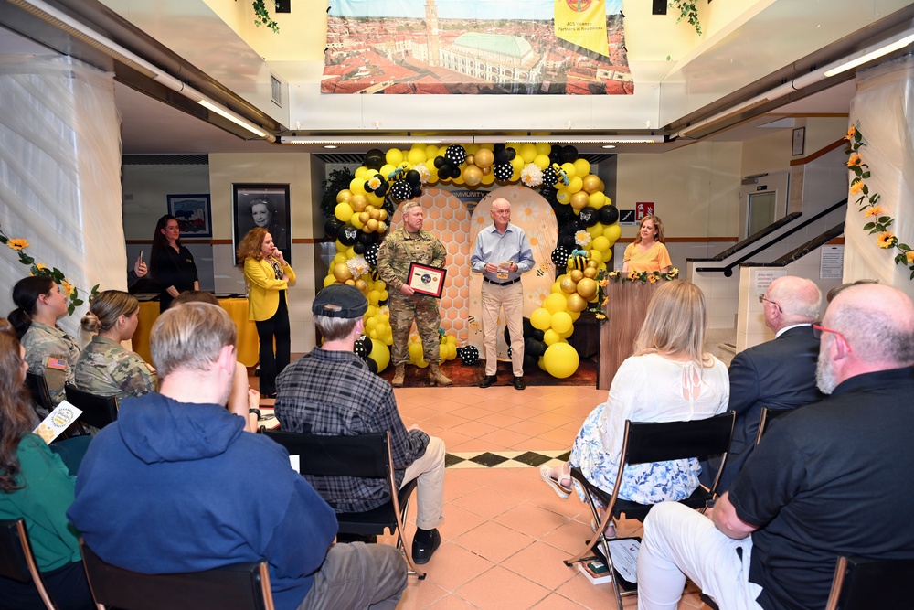 Vicenza community honors the heart of the community: 2025 Volunteers of the Year