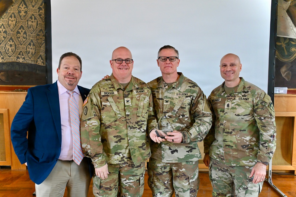 USAG Stuttgart recognizes volunteers