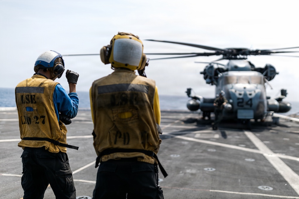 11th MEU Marines, Sailors Respond to Super Typhoon Sinlaku