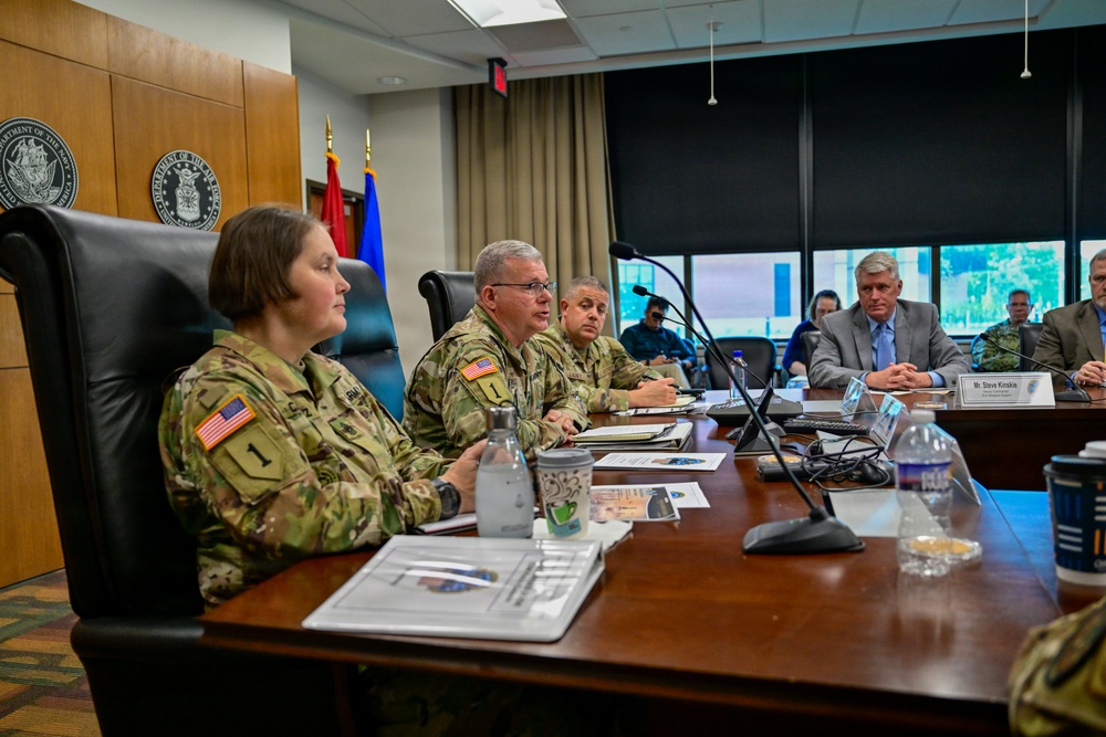 Joint review marks milestone in DLA supply chain transformation