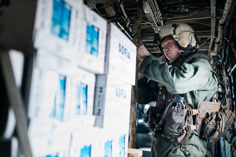 11th MEU Marines, Sailors Respond to Super Typhoon Sinlaku
