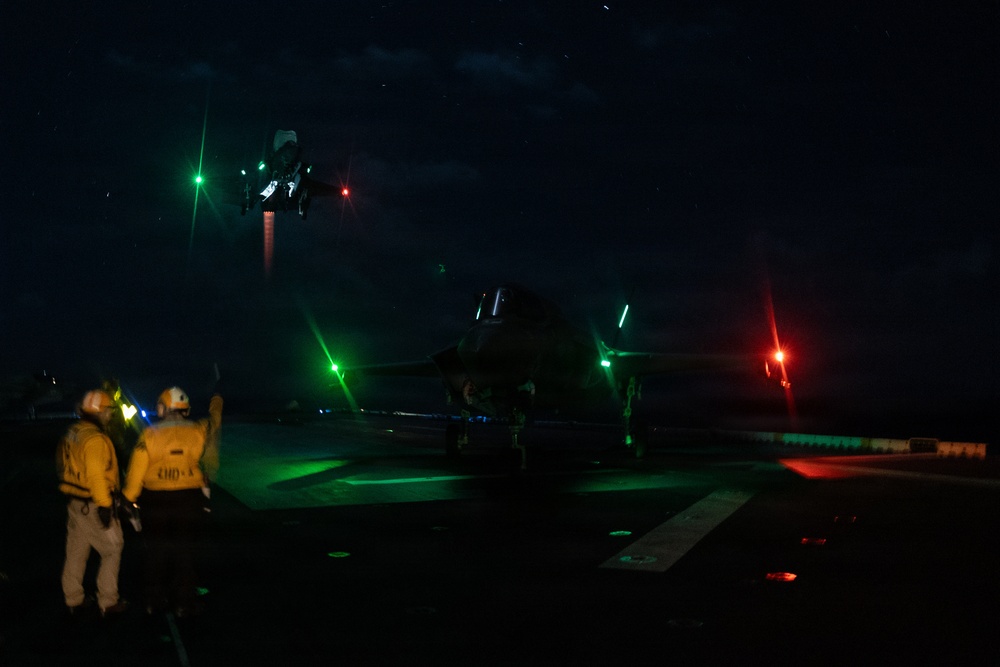 11th MEU Marines, Sailors Conduct Flight Operations Aboard USS Boxer