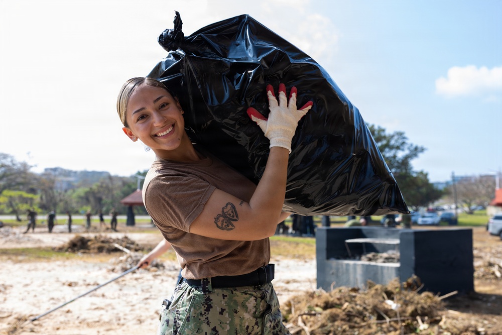 11th MEU Marines, Sailors Respond To Super Typhoon Sinlaku