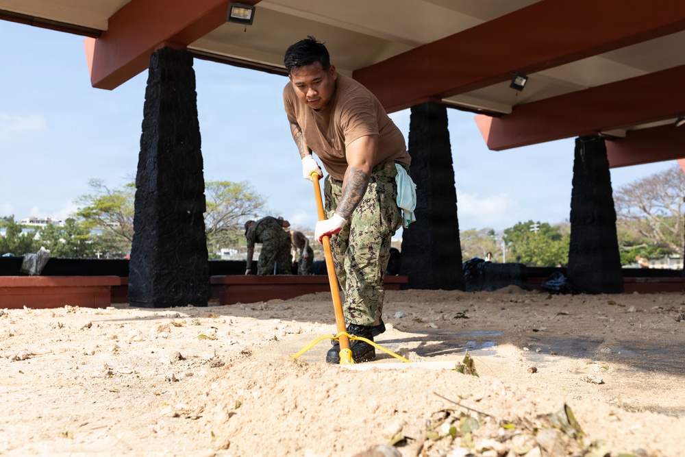 11th MEU Marines, Sailors Respond To Super Typhoon Sinlaku