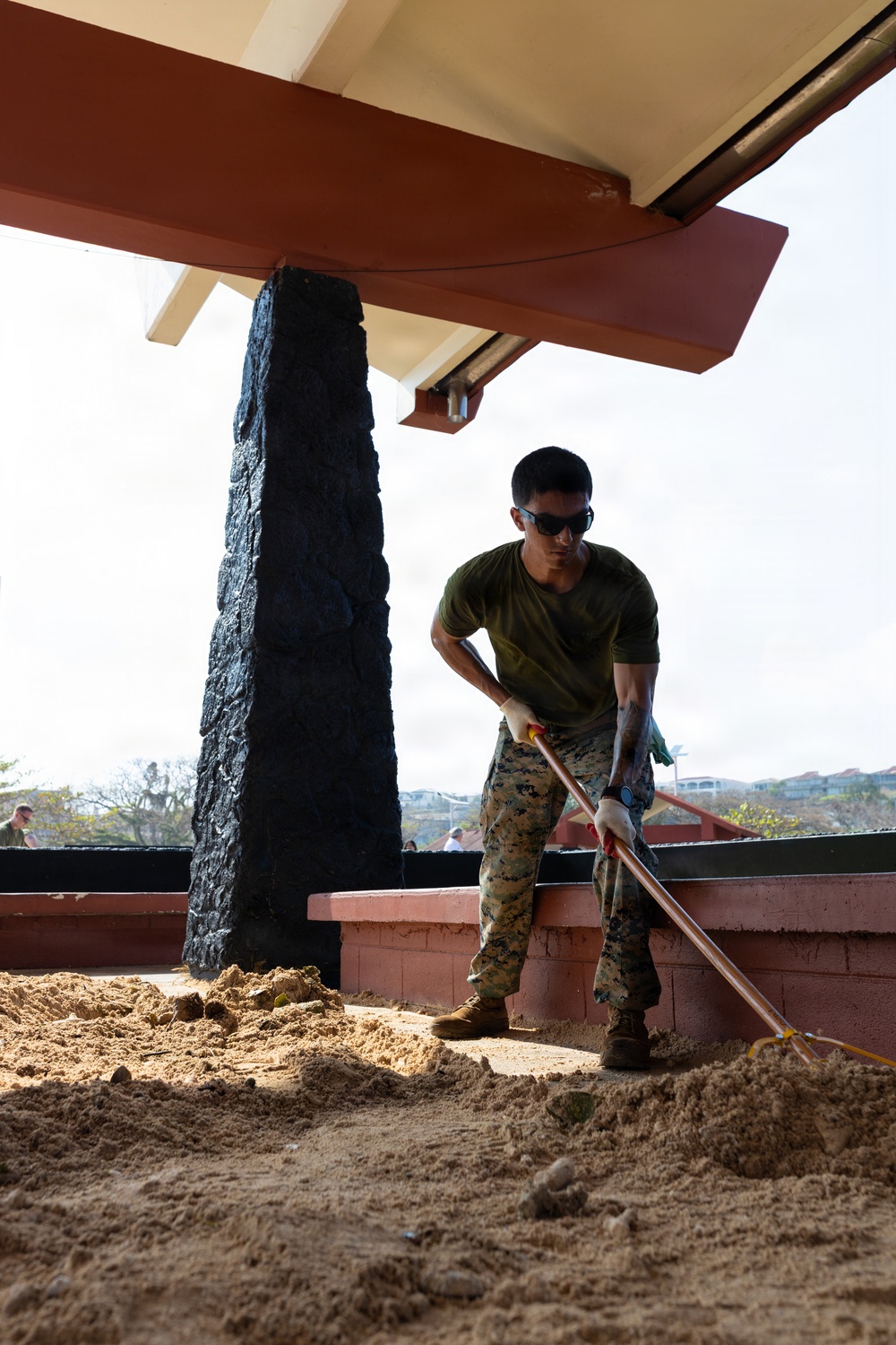 11th MEU Marines, Sailors Respond To Super Typhoon Sinlaku