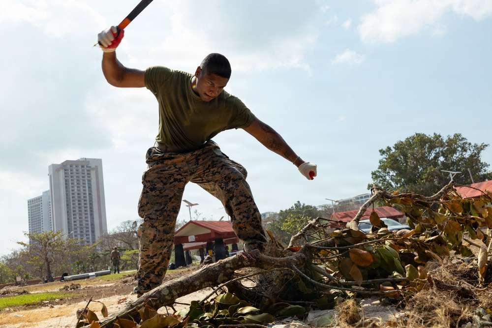 11th MEU Marines, Sailors Respond To Super Typhoon Sinlaku
