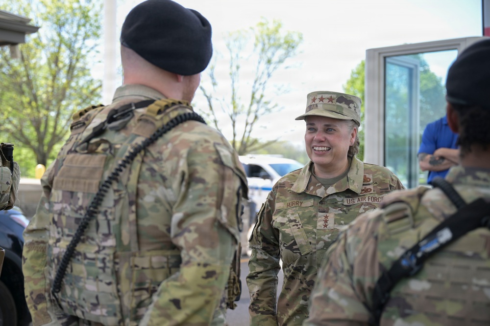 AFMC Commander Visits 88 ABW