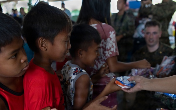 Balikatan 2026: U.S., Philippine service members participate in a Bundle of Joy ceremony