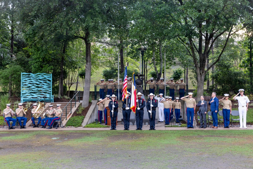 U.S. service members participate in wreath-laying ceremony during Fleet Week Houston