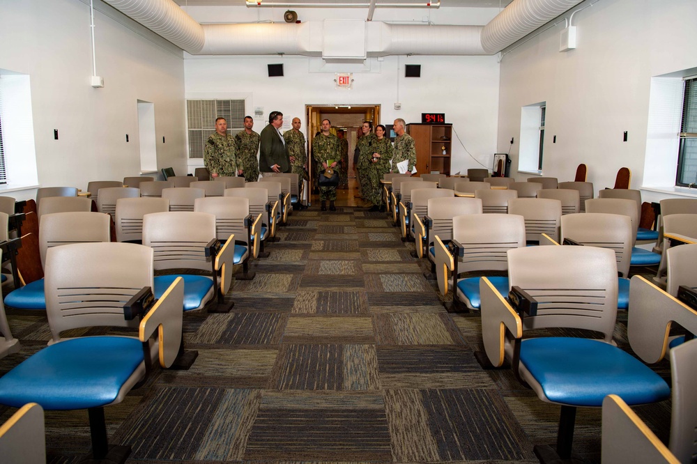 Vice Adm. Wayne Baze, Naval Inspector General, Visits NMCP