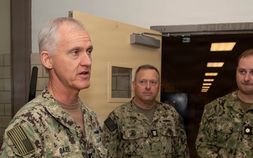 Vice Adm. Wayne Baze, Naval Inspector General, Visits NMCP
