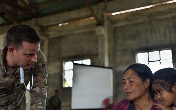 Balikatan 2026: U.S., Philippine service members provide medical care, training in San Vicente