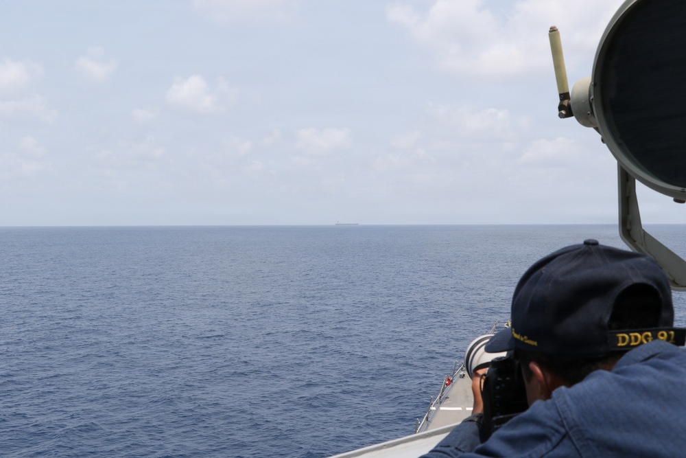 USS Pinckney conducts Blockade Operations