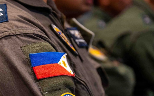 Balikatan 2026: Philippine Air Force members integrate with AFSOC Airmen for mission planning ahead of combined training