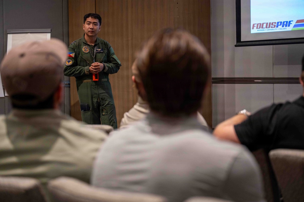 Balikatan 2026: Philippine Air Force members integrate with AFSOC Airmen for mission planning ahead of combined training&amp;#xA;