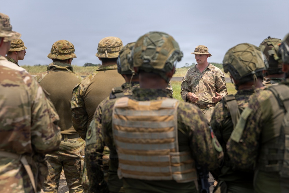 American, Australian, Philippine partner forces participate in CH-47 Chinook cold-load training