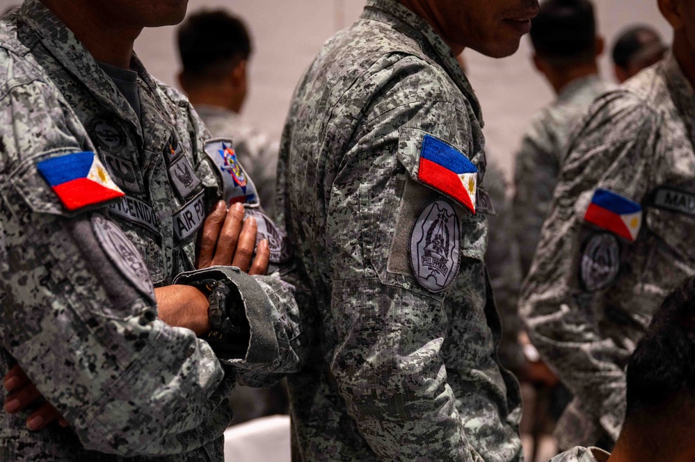 Balikatan 2026: Philippine Air Force members integrate with AFSOC Airmen for mission planning ahead of combined training