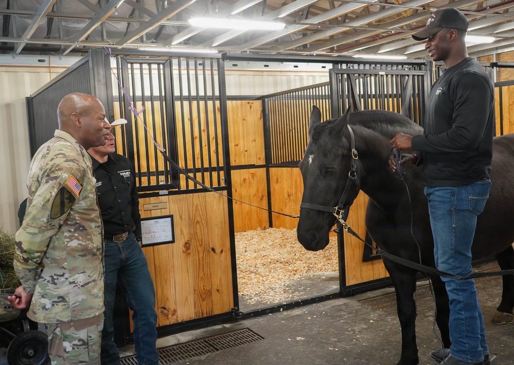 IMCOM Command Team Reviews Infrastructure, Recognizes Workforce during Visit to JBM-HH