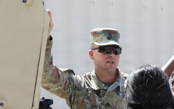 310th ESC Soldiers visit local Highschool