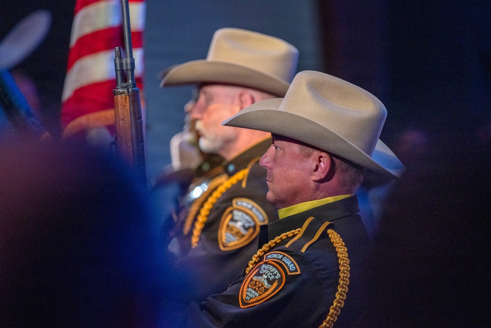Ceremony recognizes first responders to UPS aircraft accident