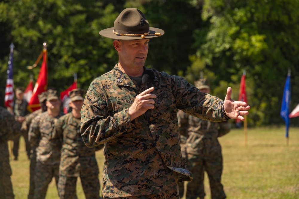 Weapons and Field Training Battalion Relief and appointment