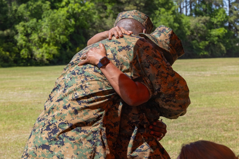 Weapons and Field Training Battalion Relief and appointment