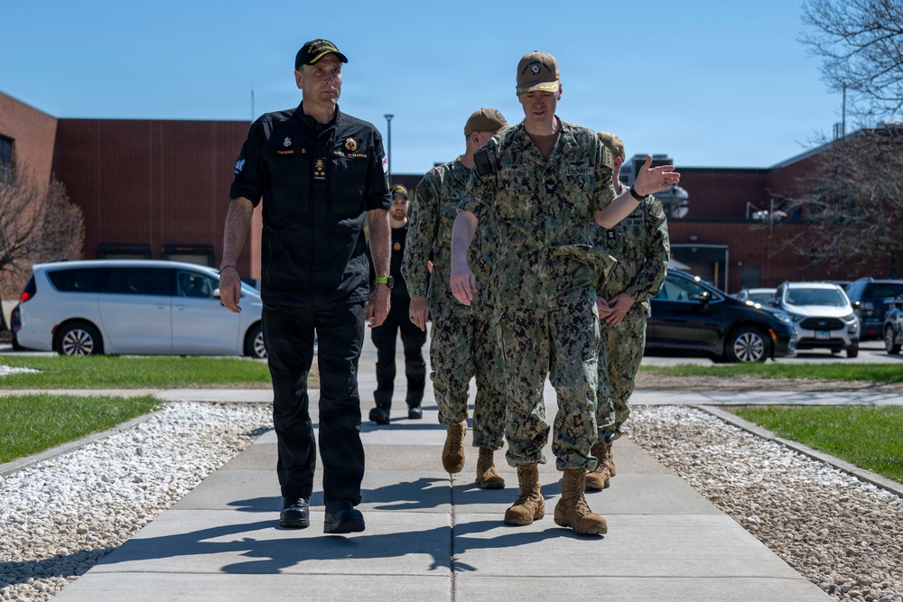 Vice Adm. Angus Topshee Visits Recruit Training Command