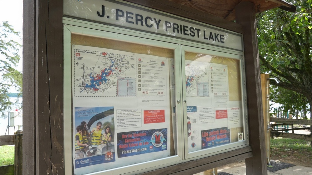Nashville District announces bilingual safety displays at J. Percy Priest Lake