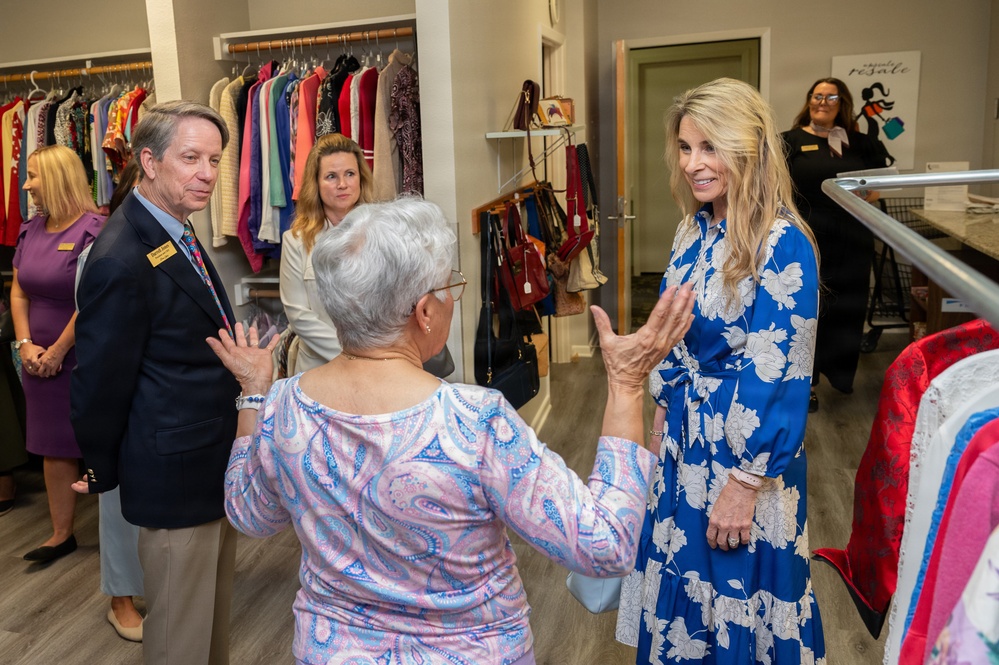 Mrs. Cindy Wilsbach tours Blue Skies of Texas facilities