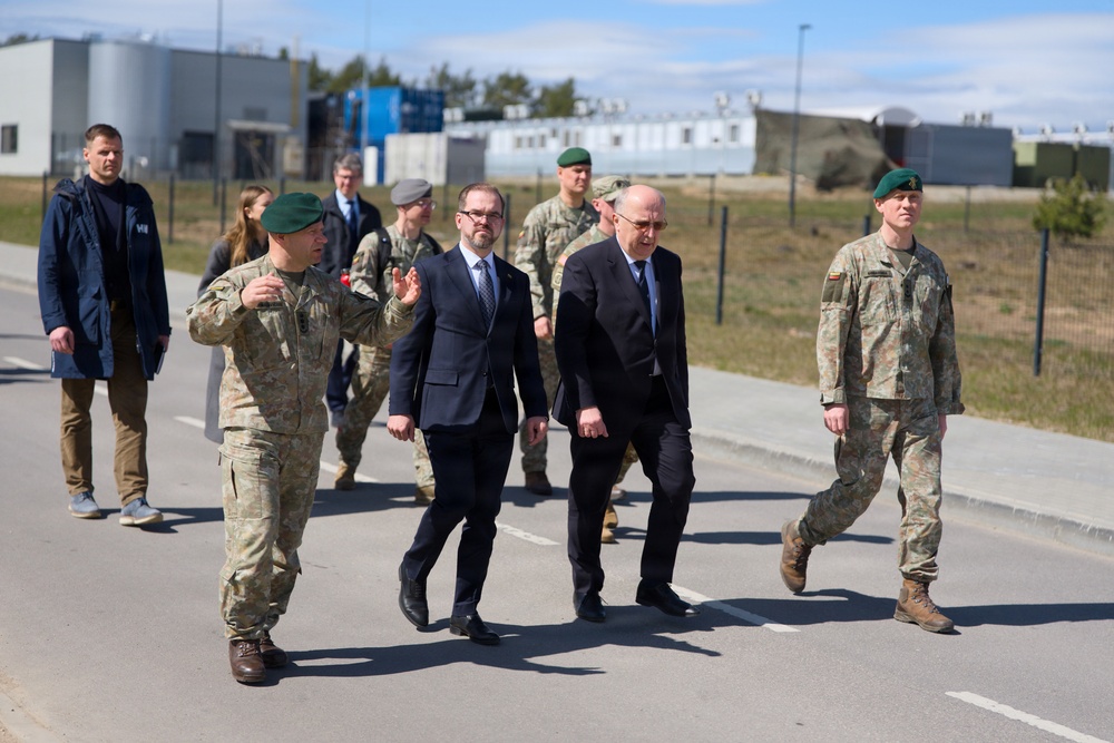 European Commissioner for Defence Tours Pabrade Training Area