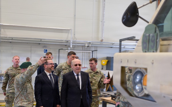 European Commissioner for Defence Tours Pabrade Training Area&amp;#xA;