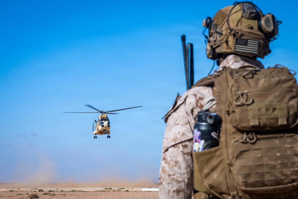 Moroccan Puma helicopter supports multinational JTAC training at African Lion 26