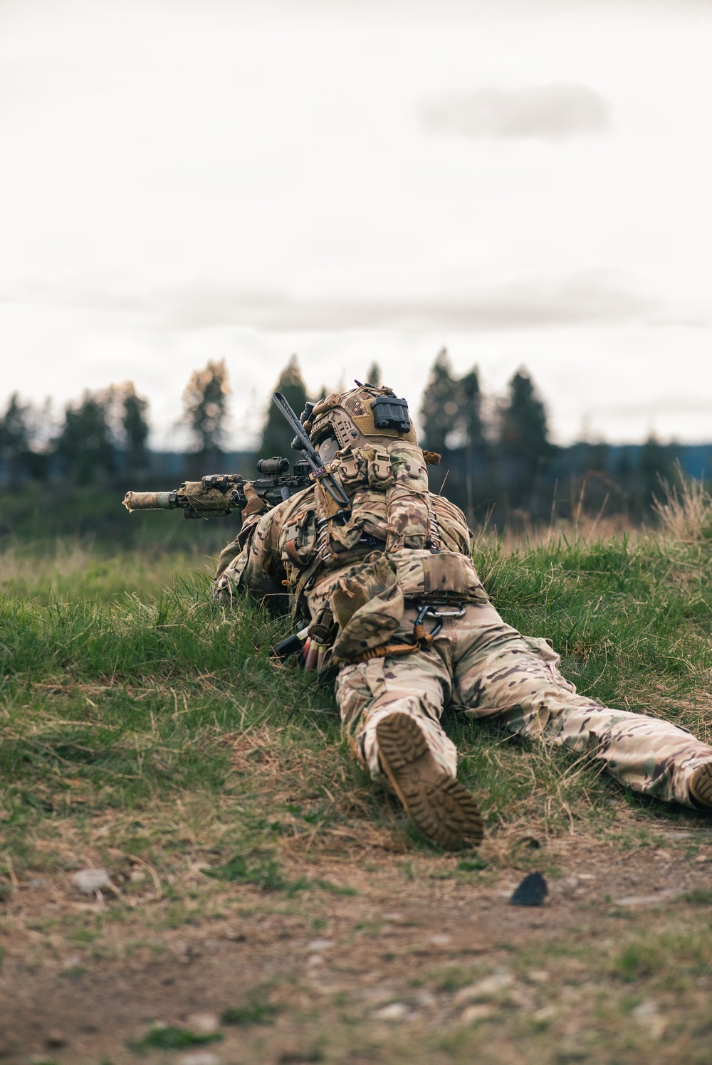 1st Special Forces Group (Airborne) conducts Maneuver Live Fire Exercise