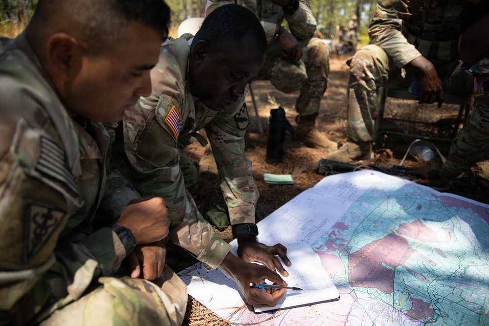 HHC, 525th EMIB conducts Bronze Hammer FTX