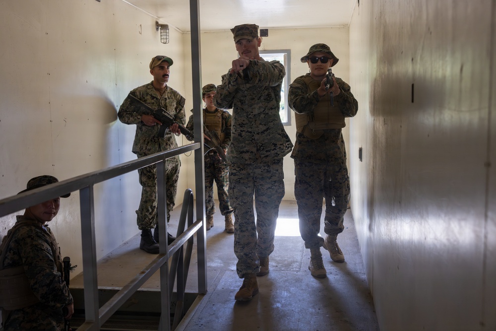 1st Dental Bn. conducts MOUT training during ADALEX 26.3