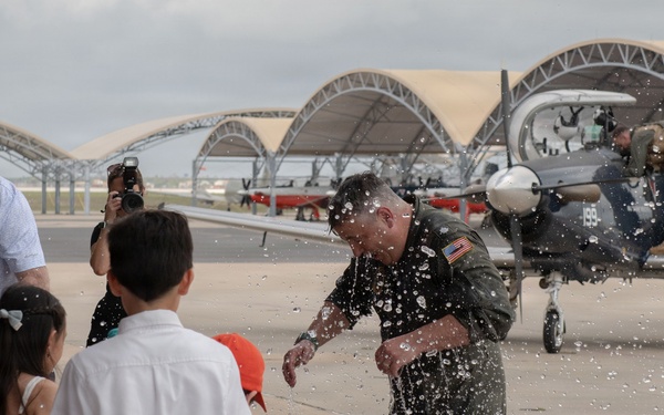 VT-28 Holds An Airborne Change of Command Ceremony