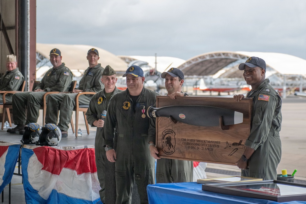 VT-28 Holds Change of Command Ceremony