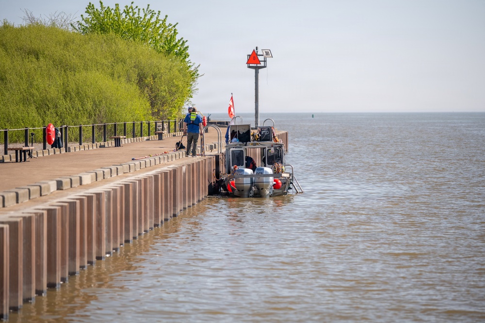 Diving at Huron Pier, Inspecting the Recent Repairs
