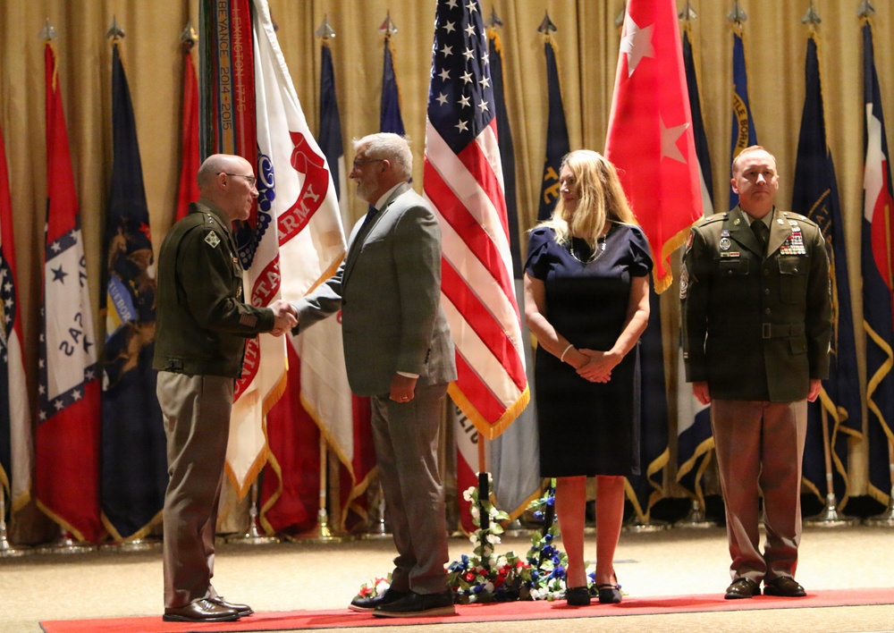 Eight Soldiers, two civilians honored at retirement ceremony