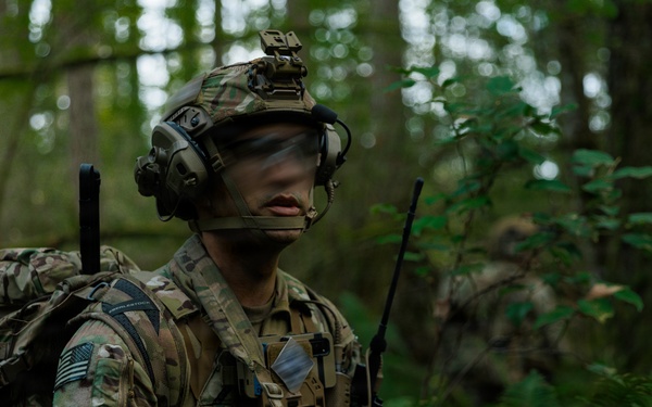 1st Special Forces Group (Airborne) conducts Maneuver Live Fire Exercise