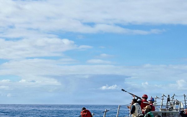 Replenishment-at-Sea Aboard USS Mason (DDG 87)