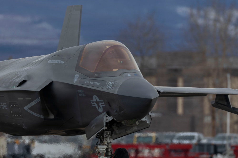 U.S. Marines with VMFA-542 conduct flight operations during exercise Red Flag-Alaska