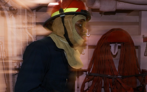 Damage Control Drill Aboard USS Mason (DDG 87)