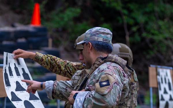Soldiers conduct live-fire exercise