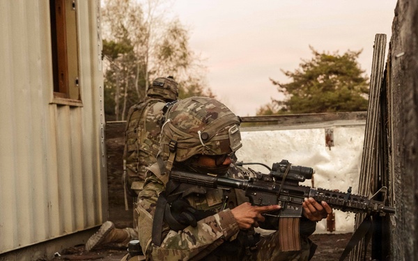 Combined Resolve 26-07 Medical care after attack