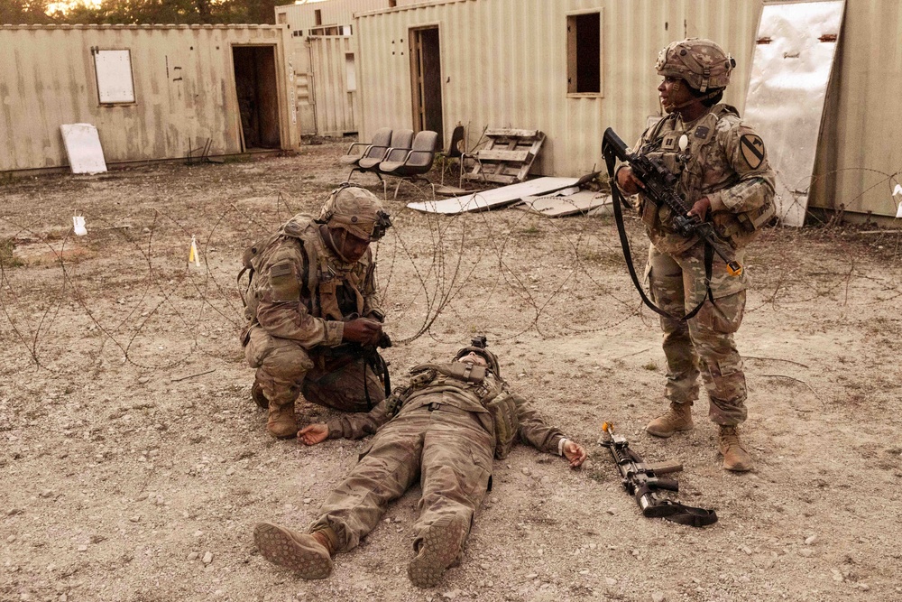 Combined Resolve 26-07 Medical care after attack