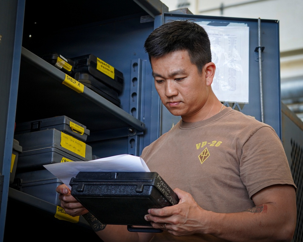 VP-26 Tridents on Deck