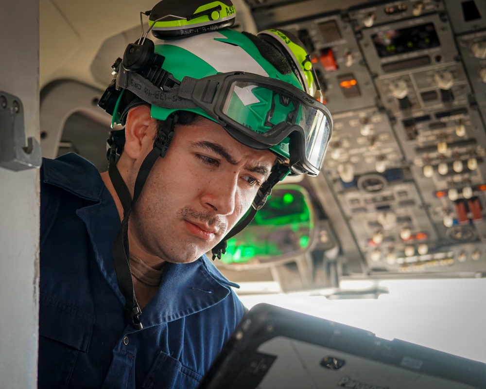 VP-26 Tridents on Deck